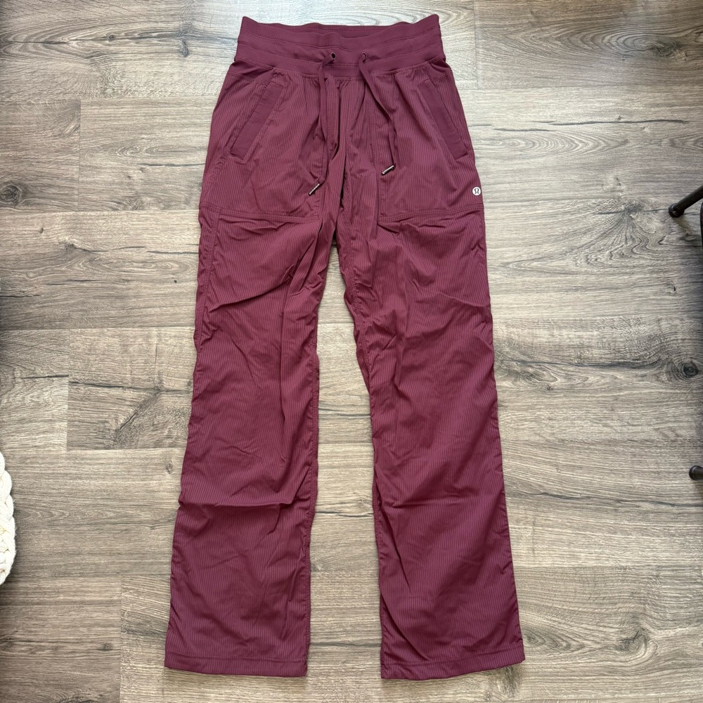 Lululemon Burgundy Red Dance Studio Pants Size 4 Women W5AESR